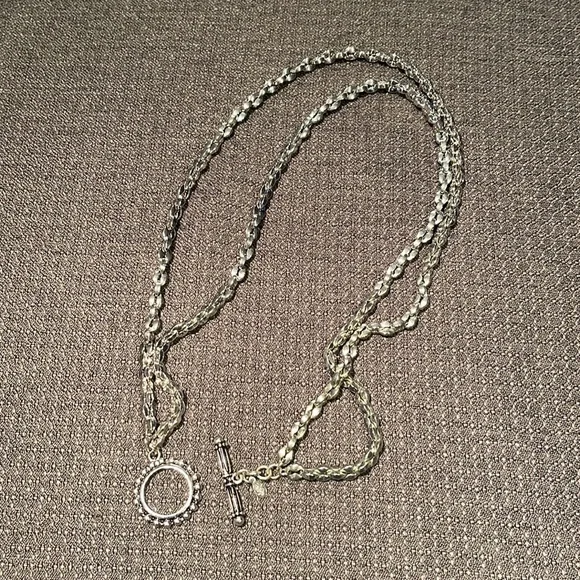 Great casual necklace. Chain is 17 inches long. Only worn a handful of times. - Picture 8 of 9